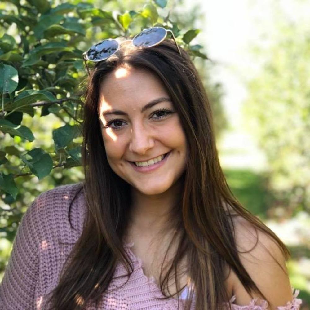 Meet your Posher, Breanne